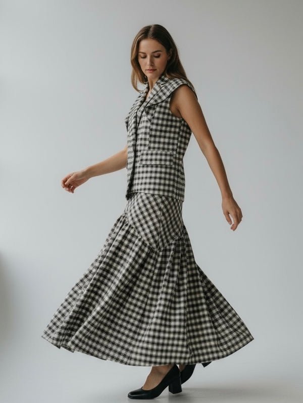 Chaleco y falda Marisol