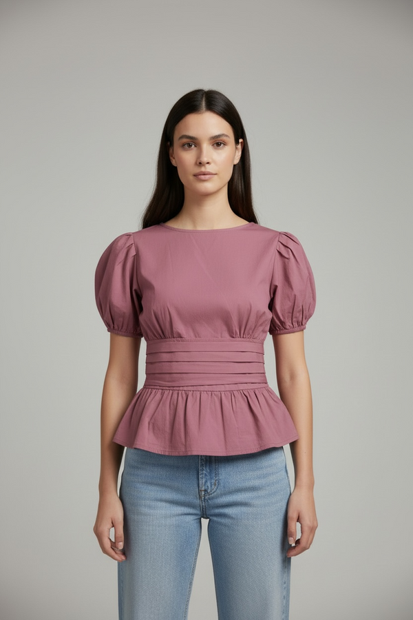 Blusa con jaretas y manga corta