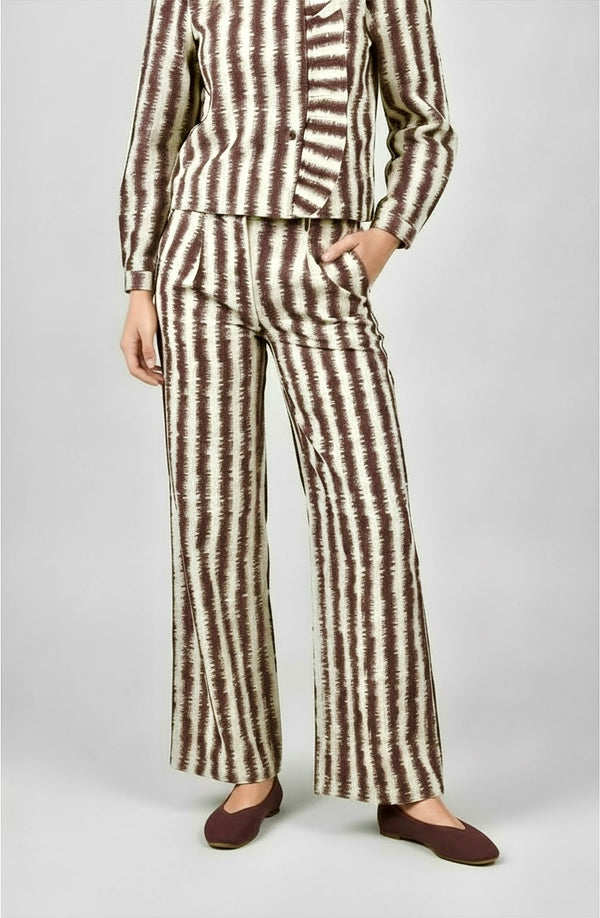 Conjunto rayas berenjena y crudo