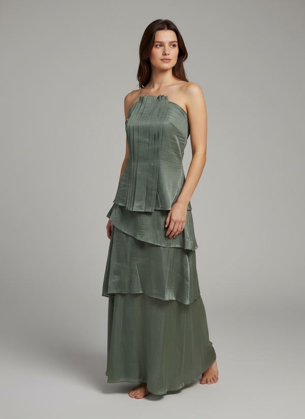 Conjunto corse plisado y falda larga por capas