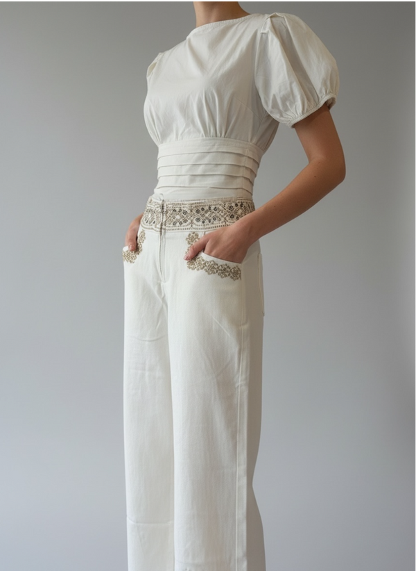 Pantalón con bordados artesanales
