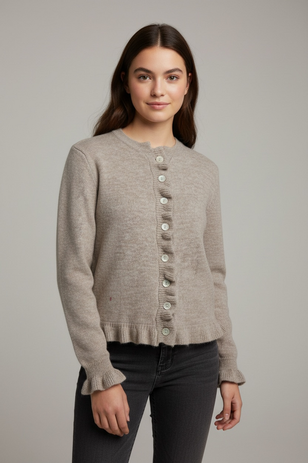 Rebeca "Volantes Romance" - Cárdigan de Punto Fino con Ribete Rizado