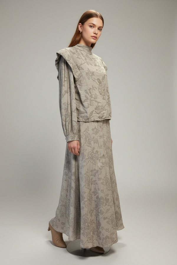 Conjunto "Violeta" Floral en Jacquard Texturizado